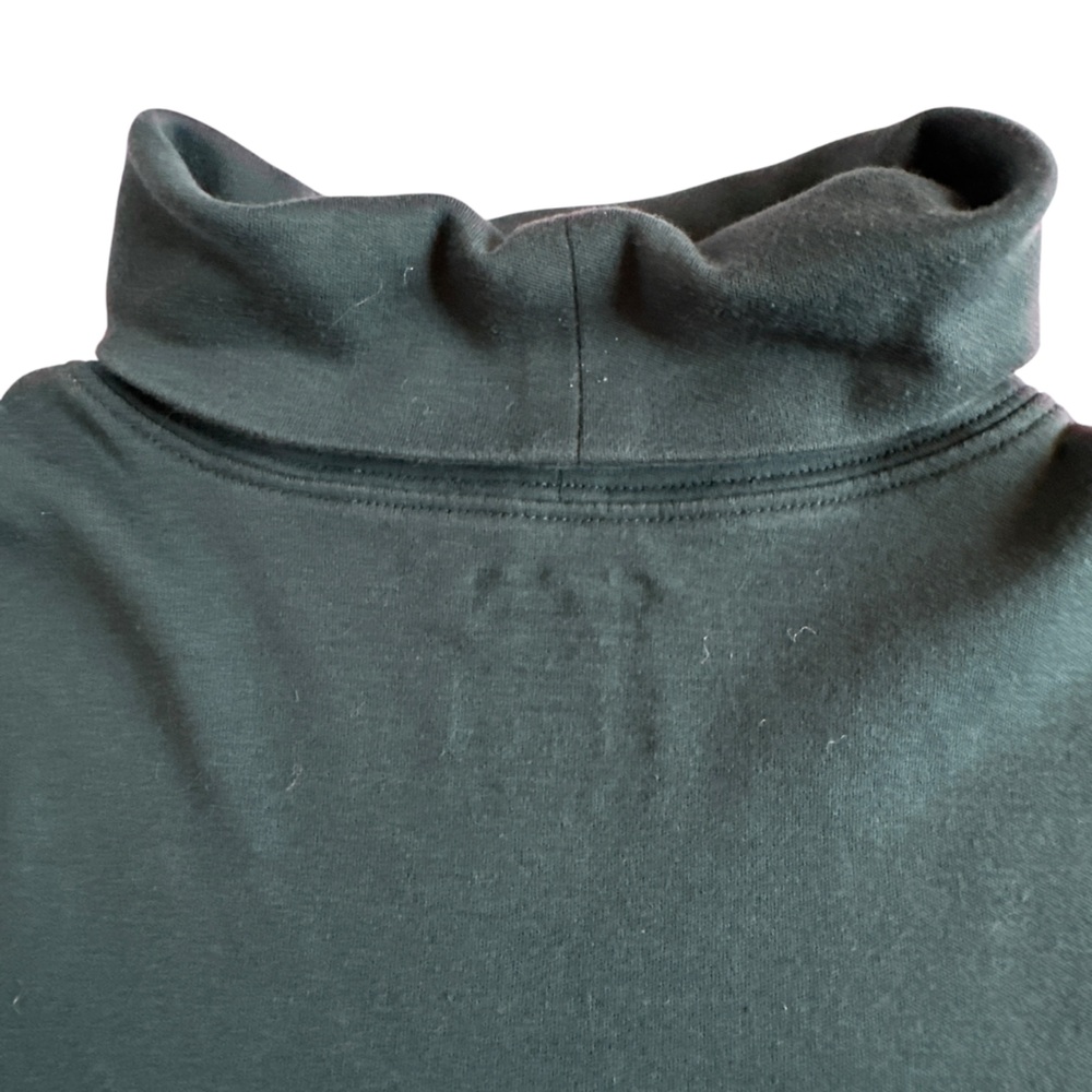 L.L. Bean Dark Green Supima Cotton Women’s Dark Green Turtleneck Top - Picture 4 of 13